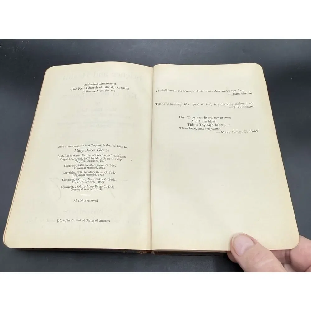 Mary Baker Eddy 1906 Science & Health With Key To The Scriptures Leather Signed!